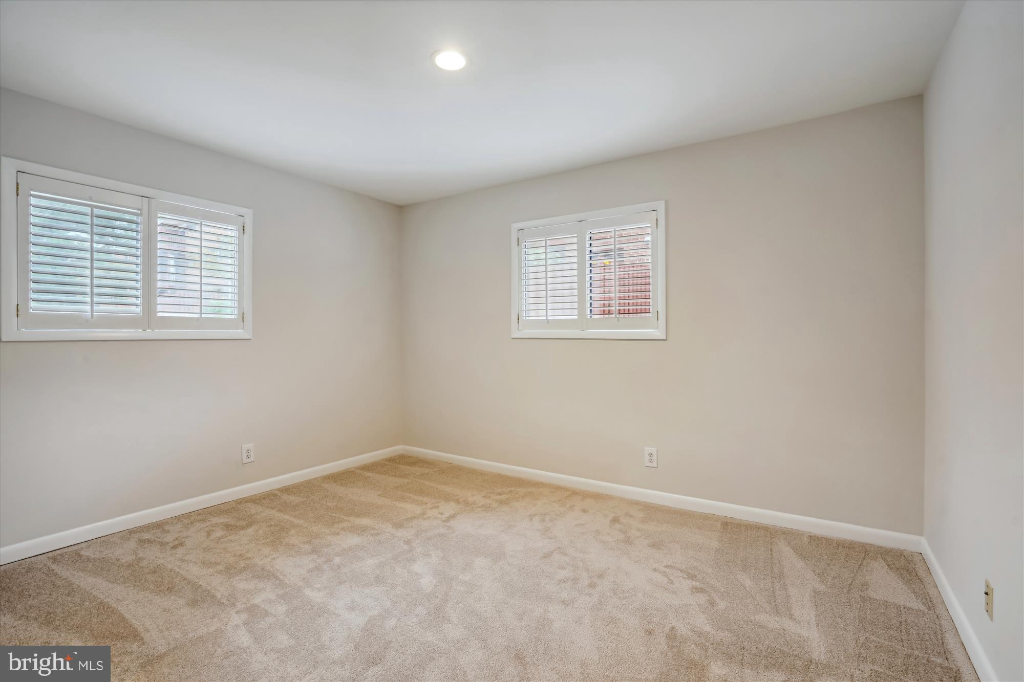 2702 Dartmouth Rd #5