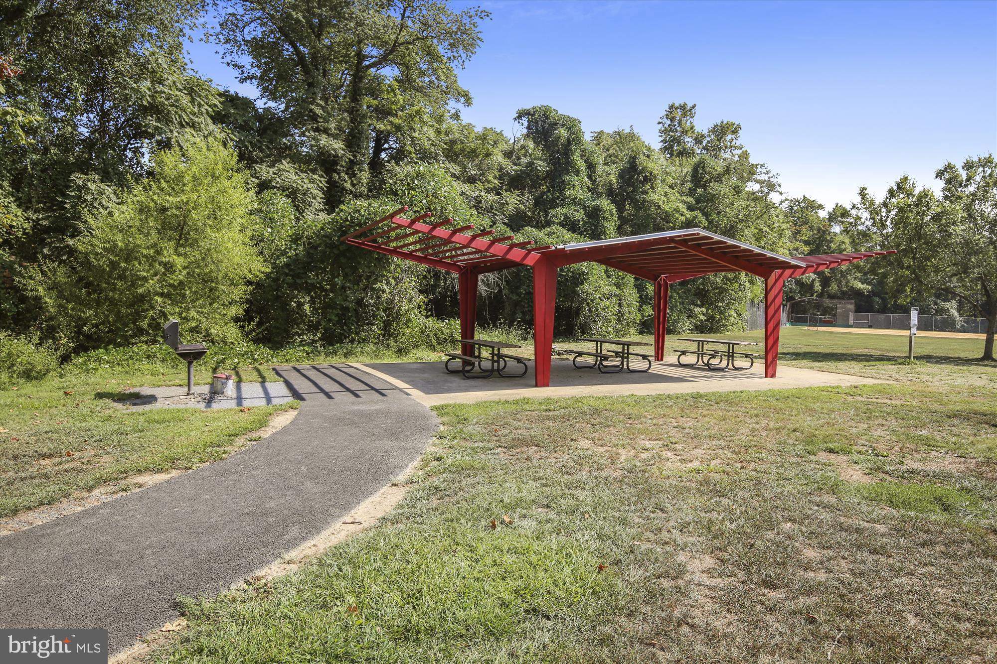 2702 Dartmouth Rd #5