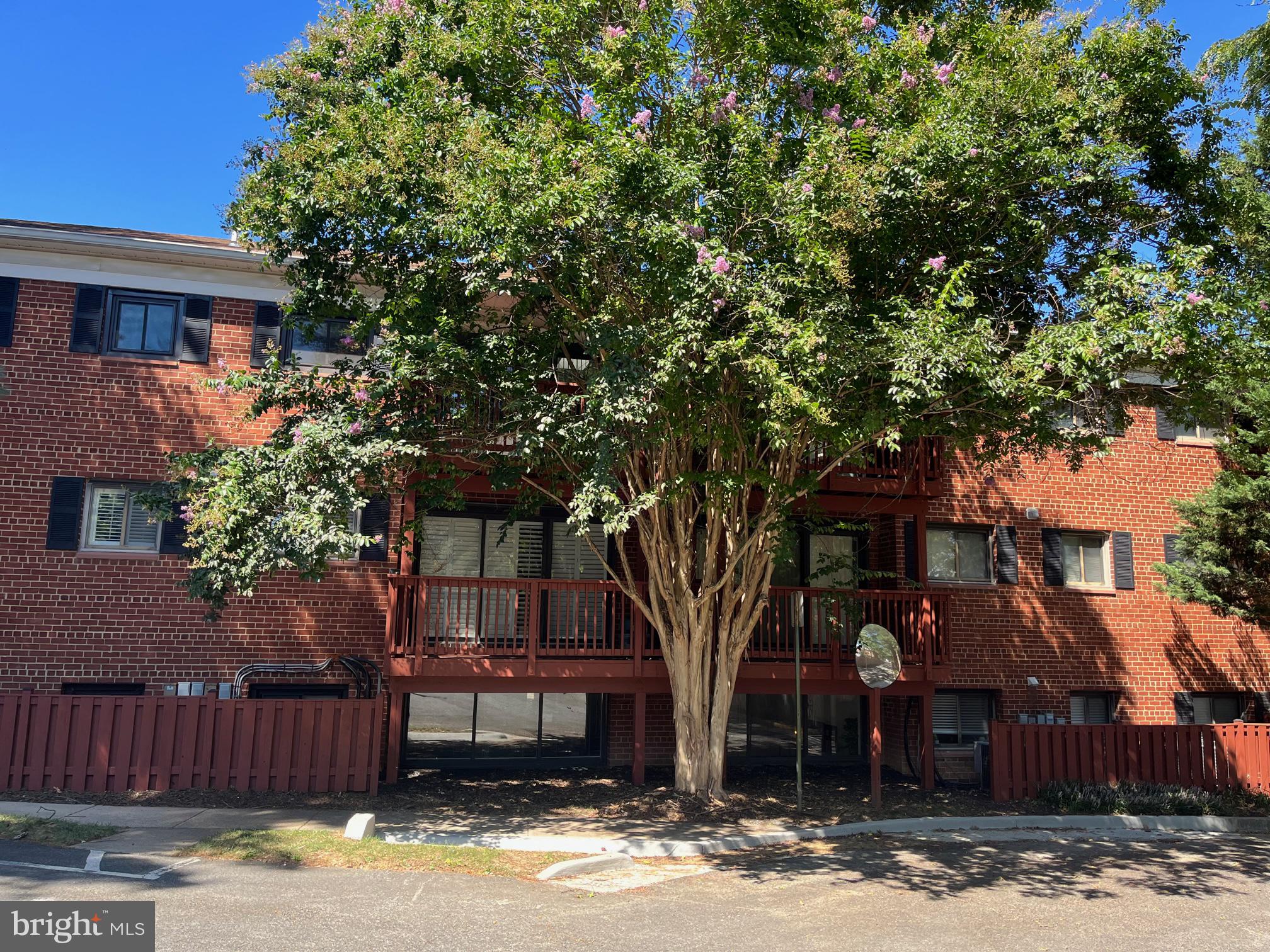 2702 Dartmouth Rd #5