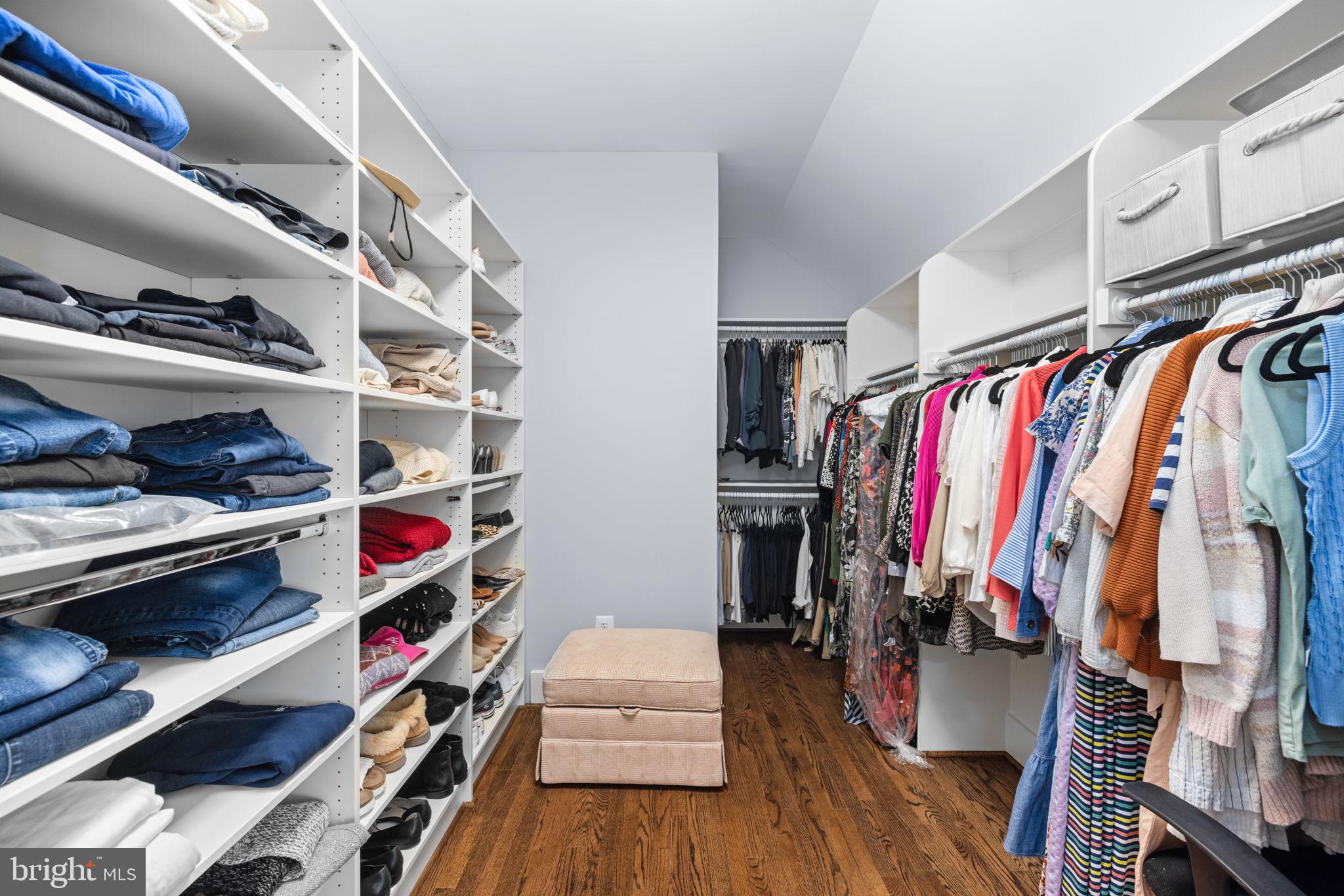 2115 Elliott Ave