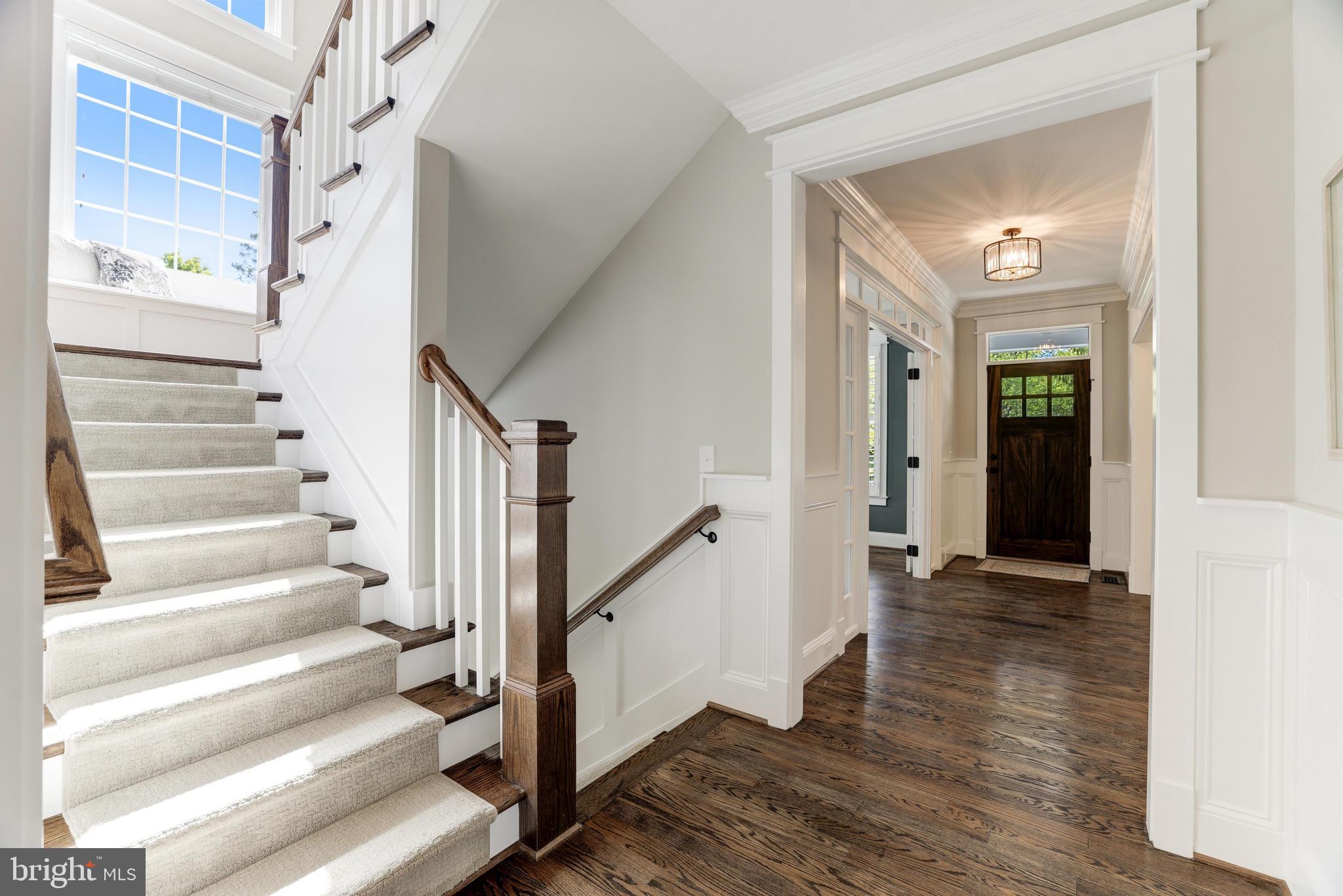 2121 Elliott Ave
