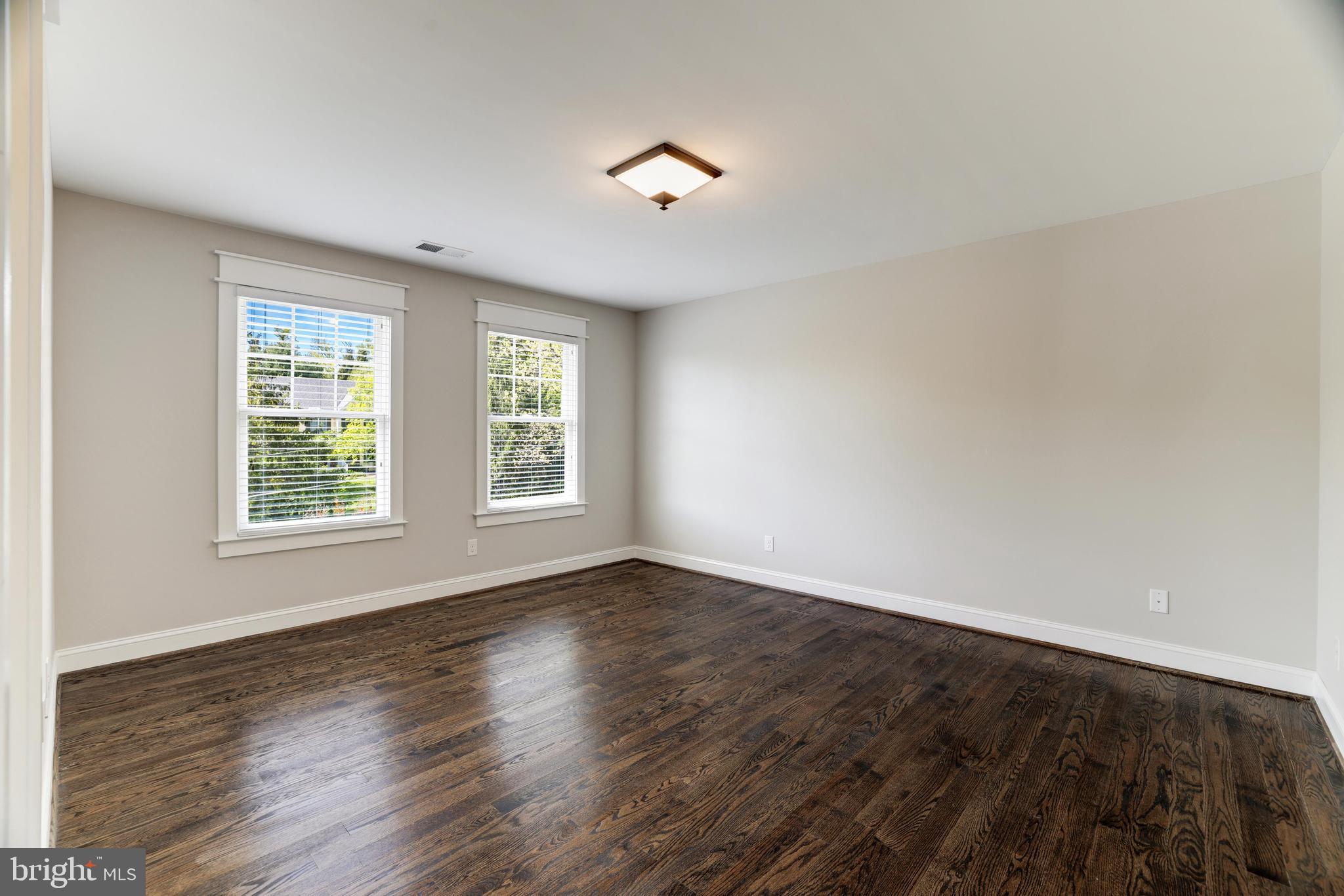 2121 Elliott Ave