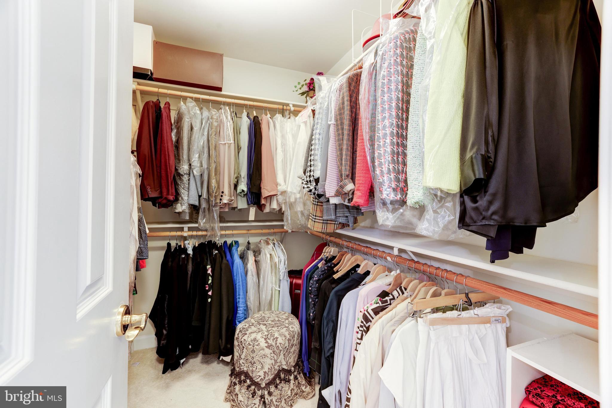 1800 Dominion Crest Ln