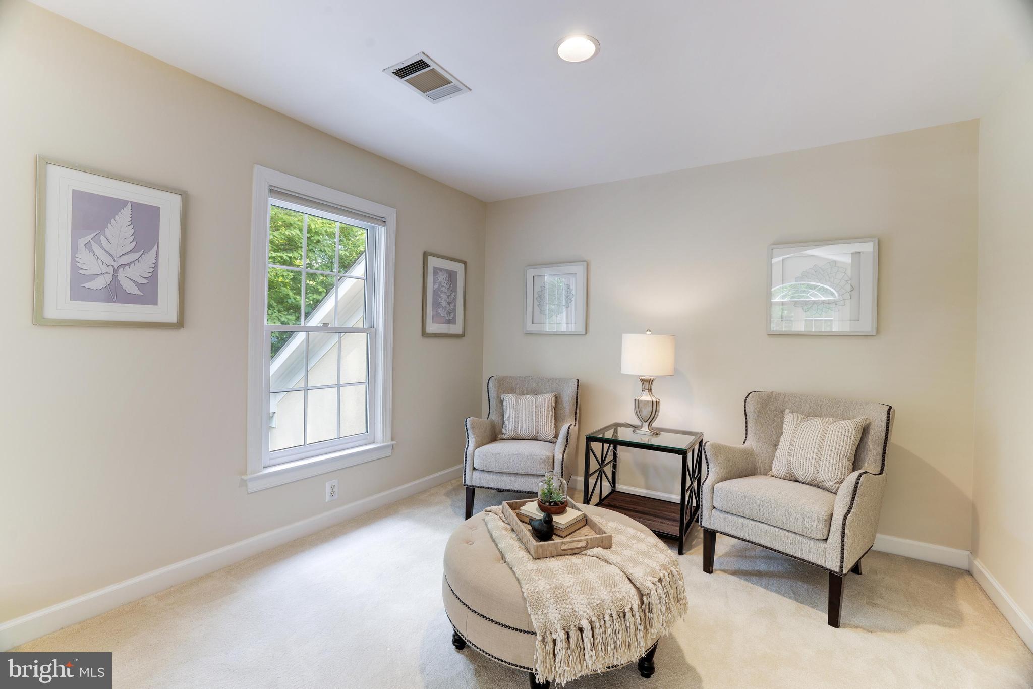 1800 Dominion Crest Ln