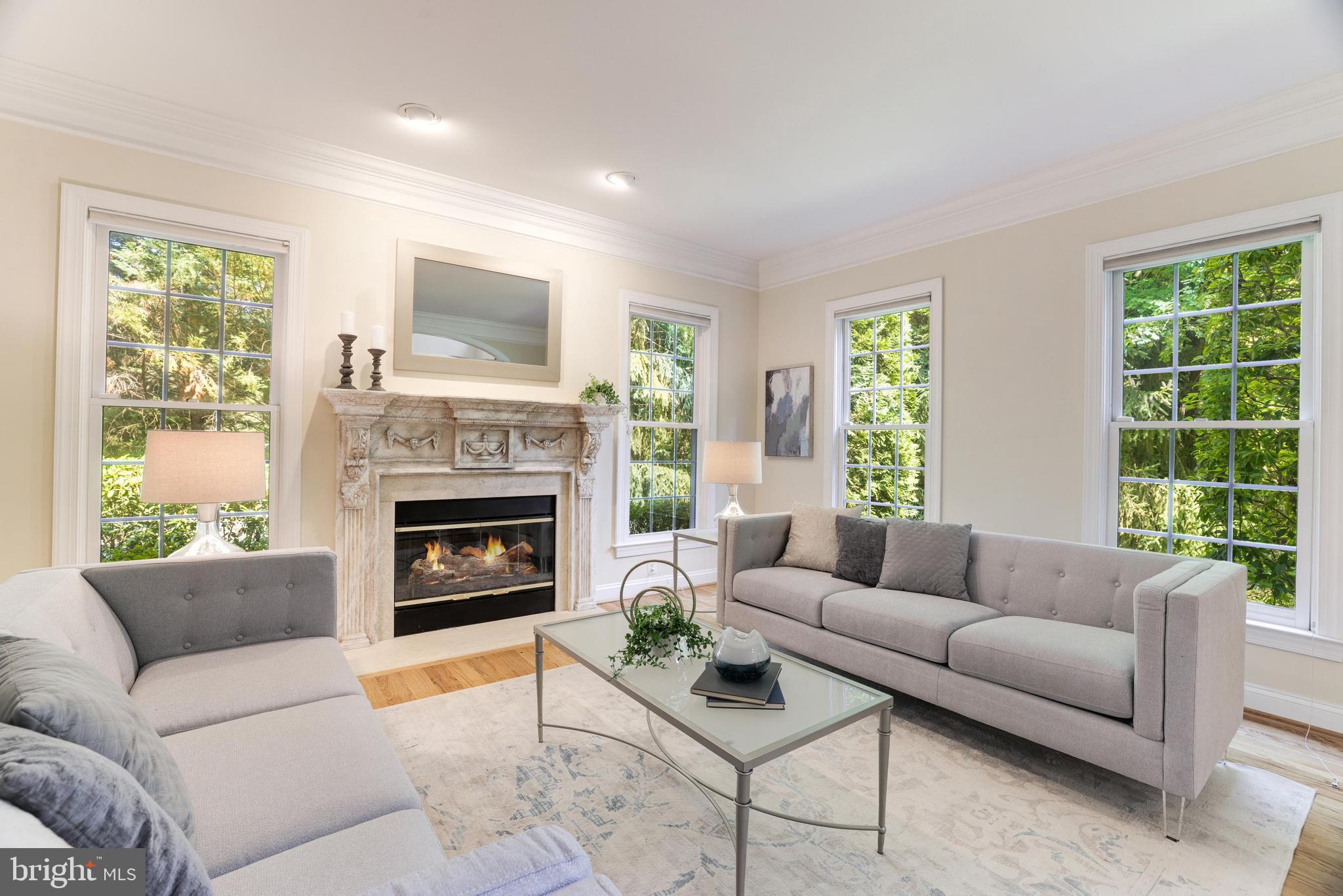 1800 Dominion Crest Ln