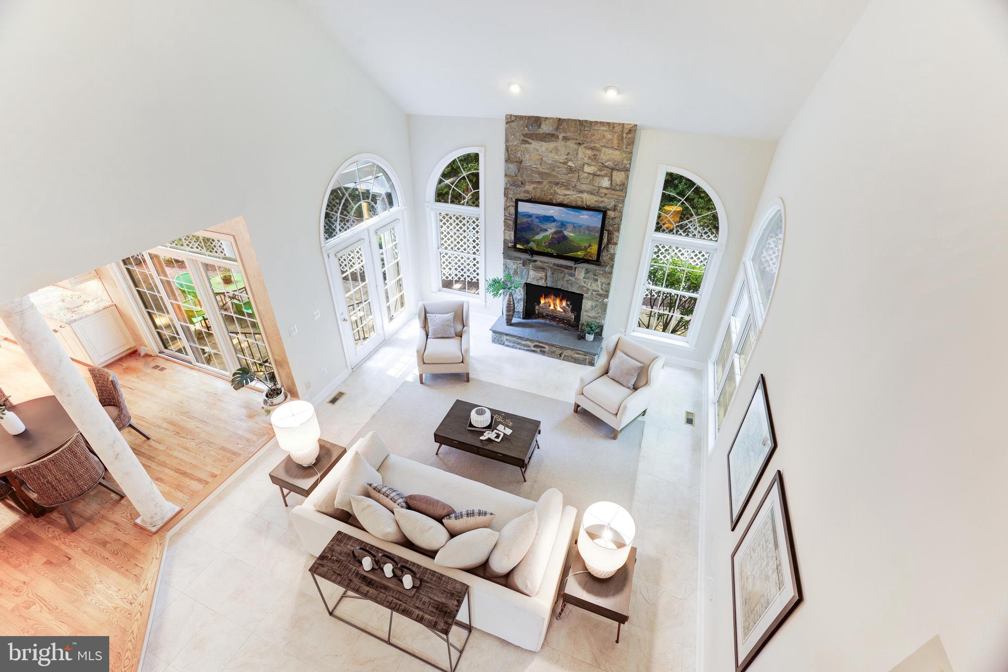 1800 Dominion Crest Ln