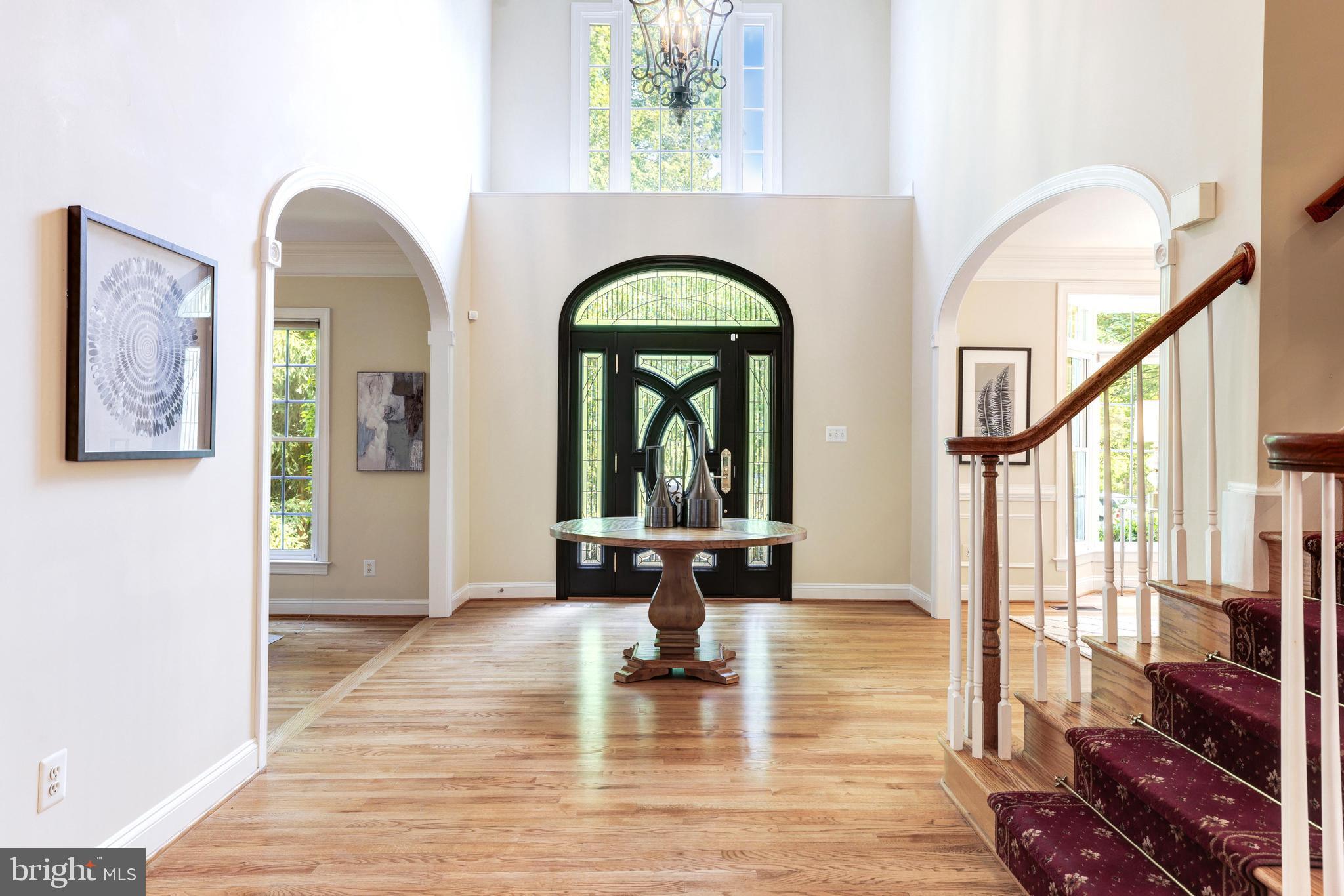 1800 Dominion Crest Ln