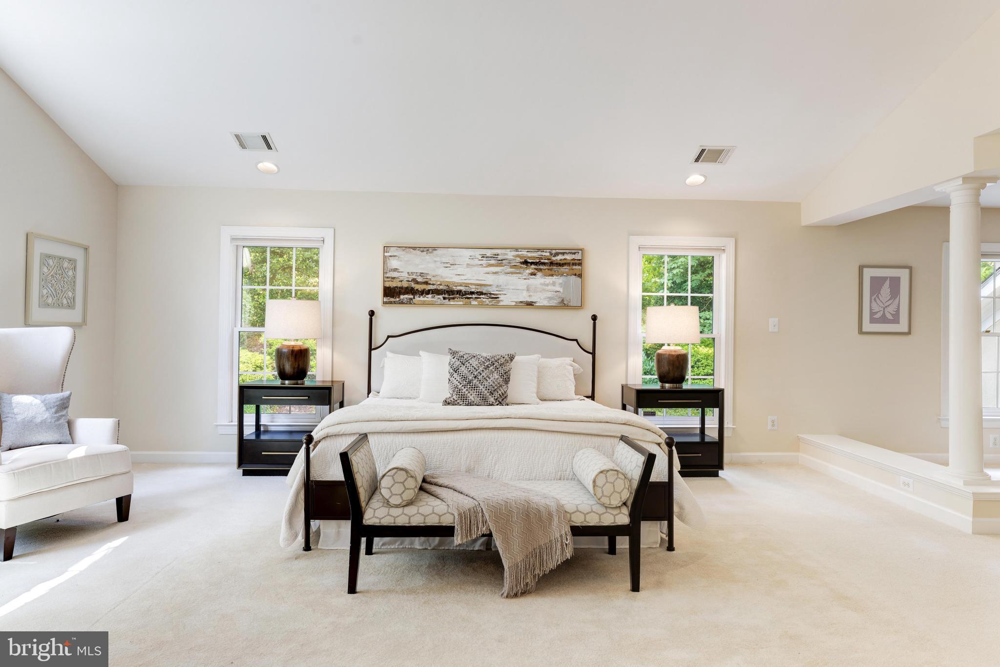 1800 Dominion Crest Ln