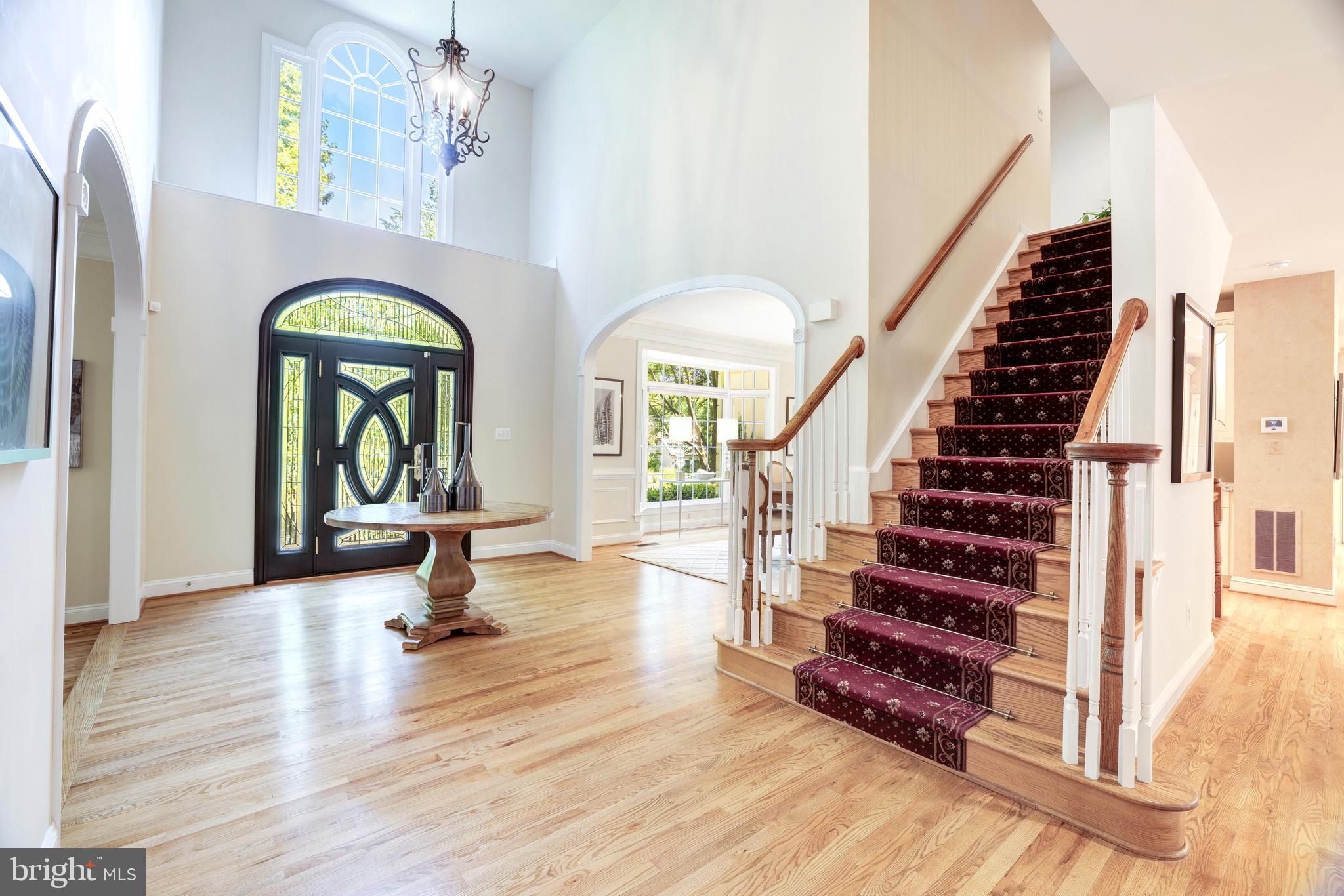 1800 Dominion Crest Ln