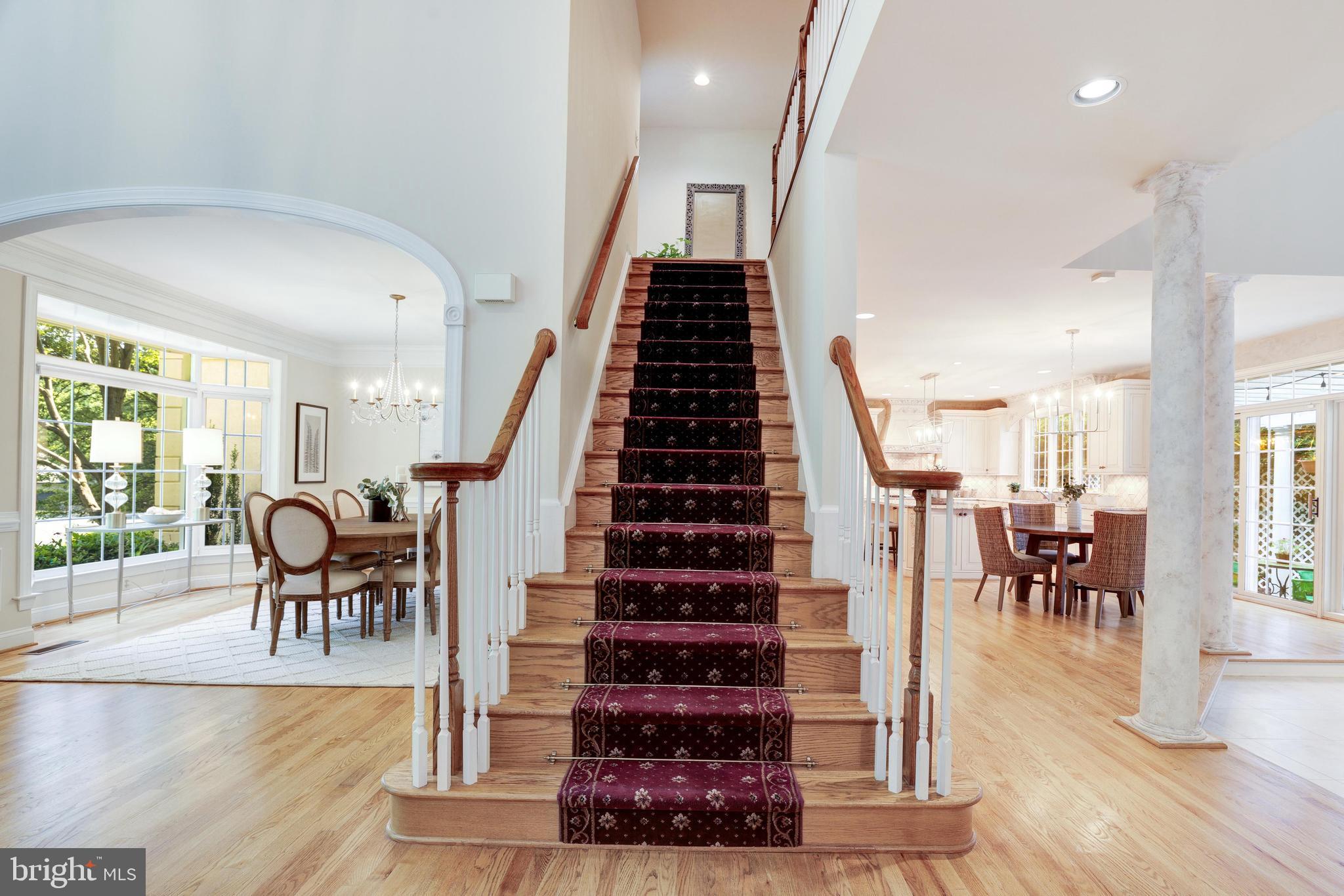 1800 Dominion Crest Ln