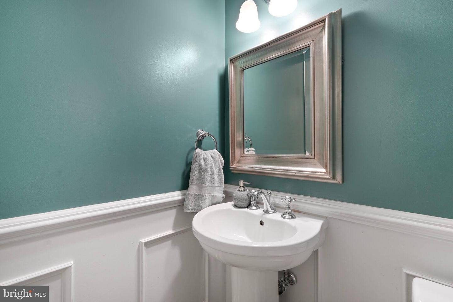 1311 CAPULET CT