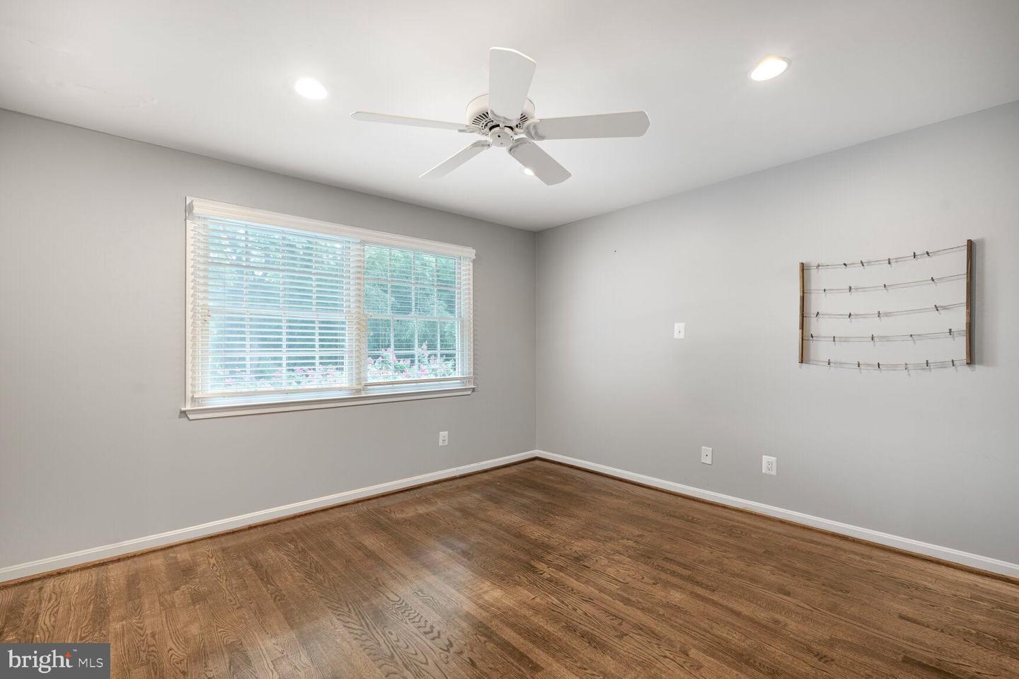1311 CAPULET CT