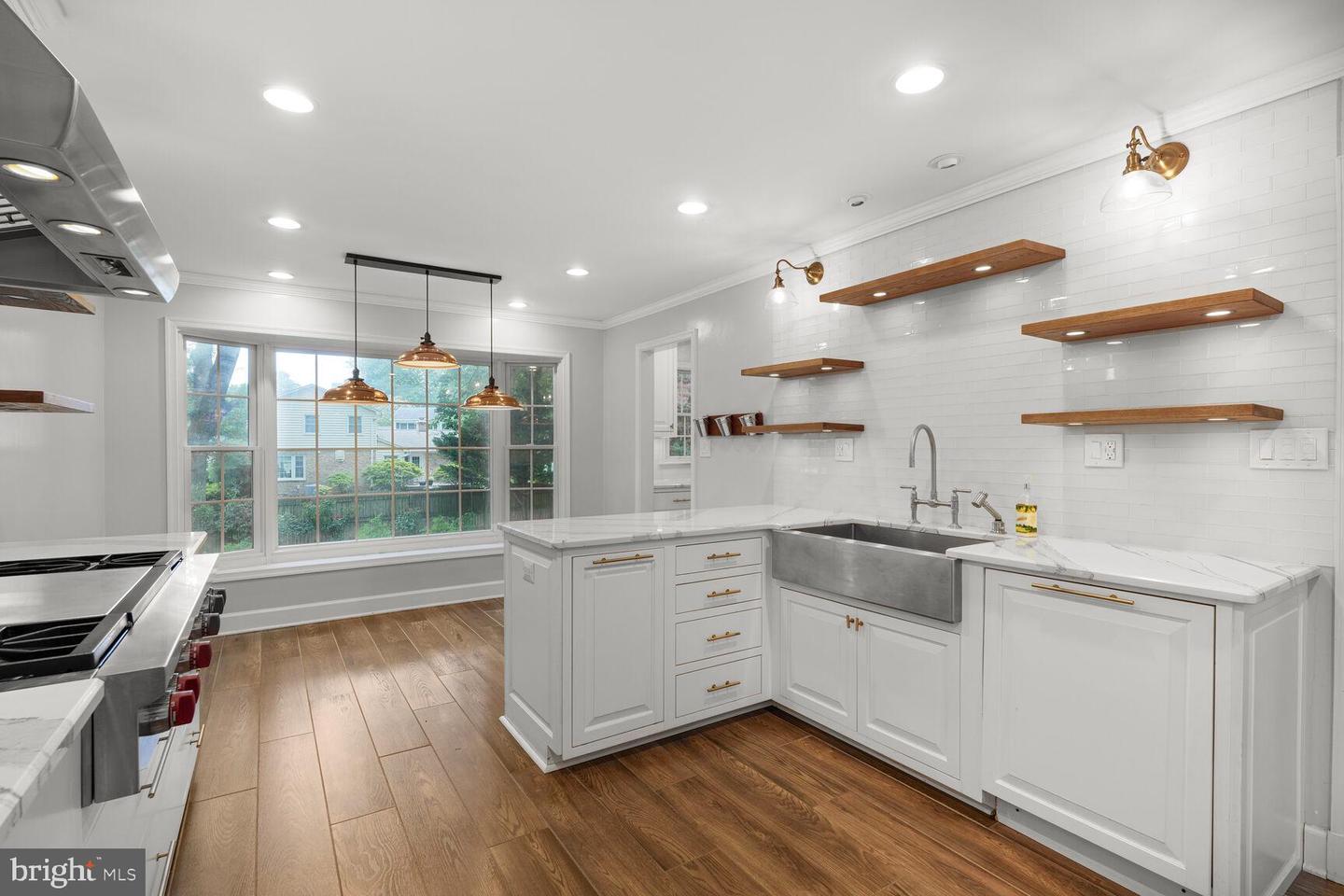 1311 CAPULET CT