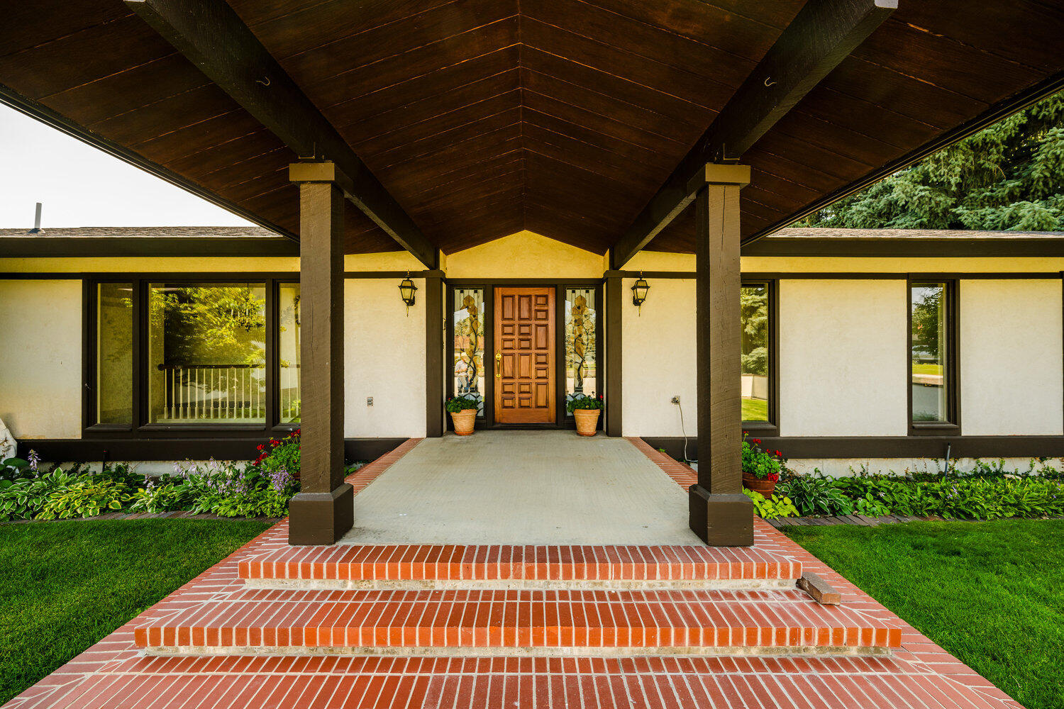 118 Scott Drive