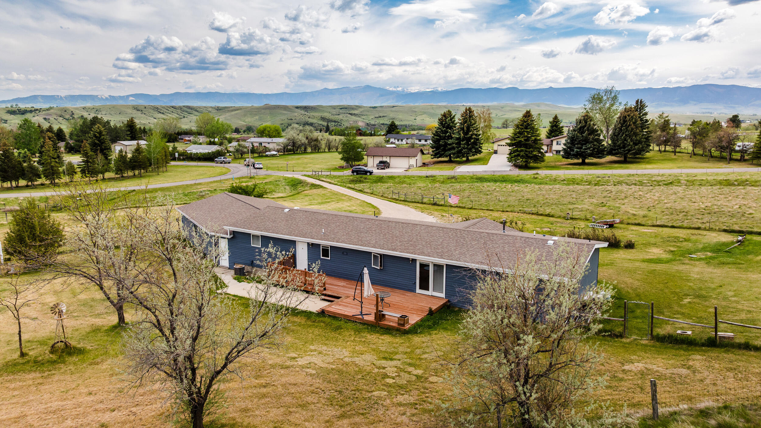 1 Pleasant View Lane