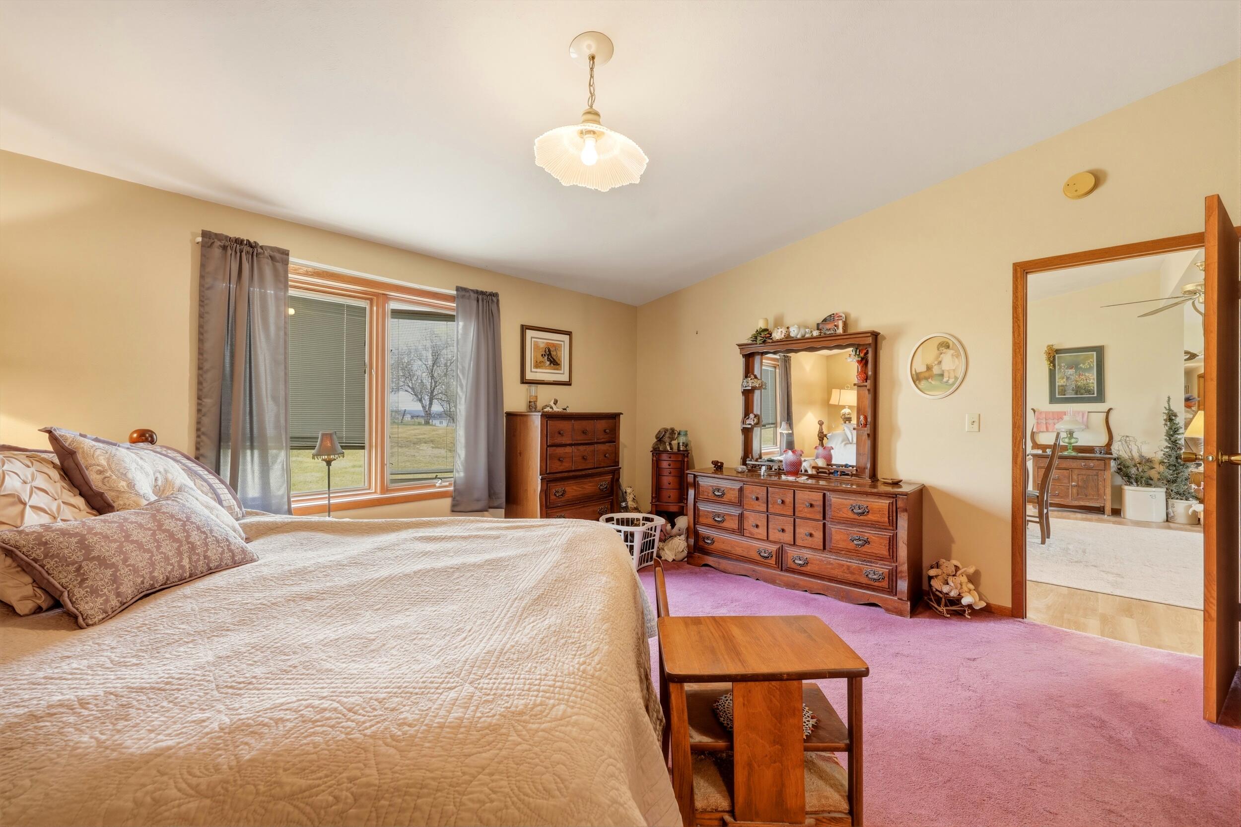 1 Pleasant View Lane