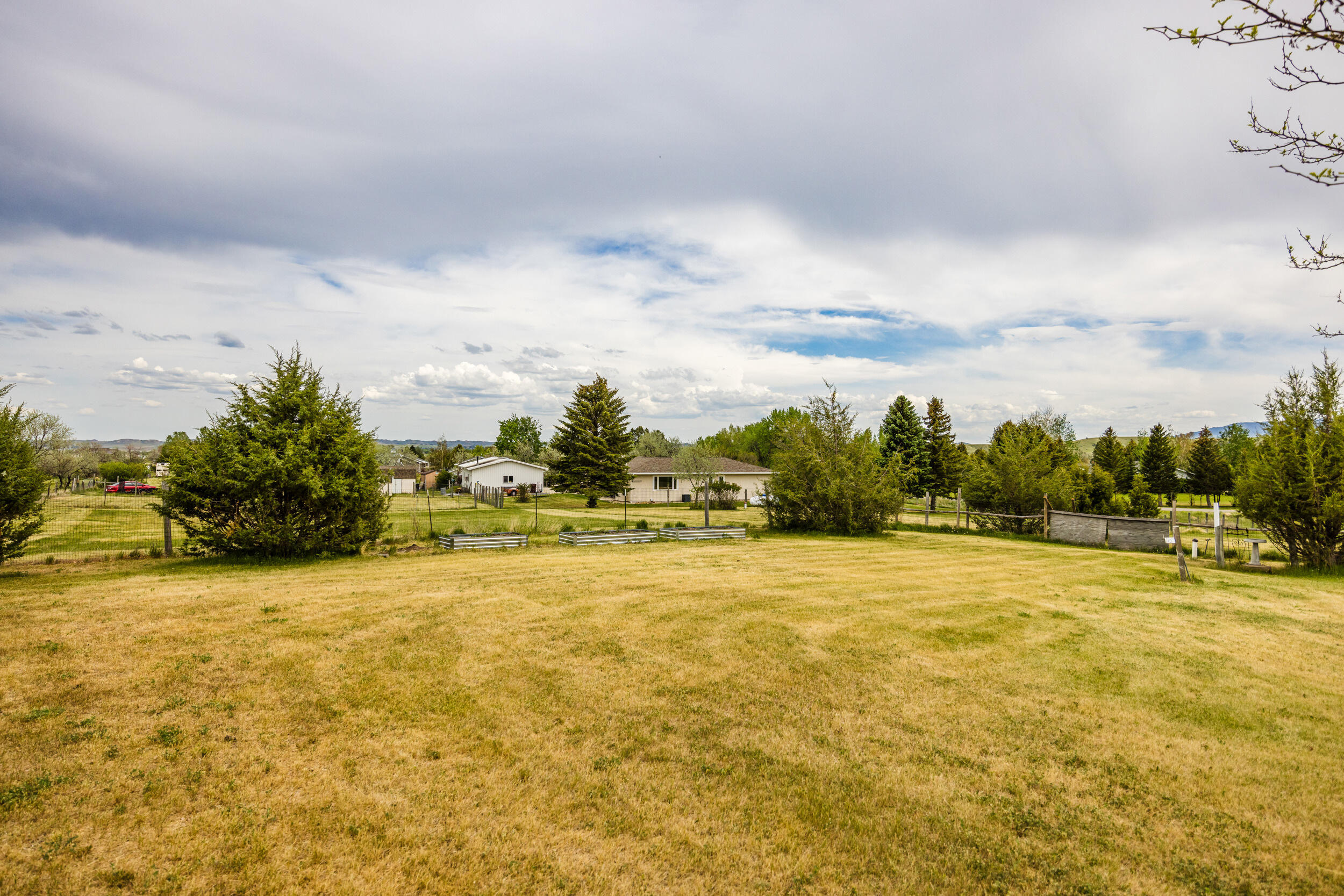1 Pleasant View Lane