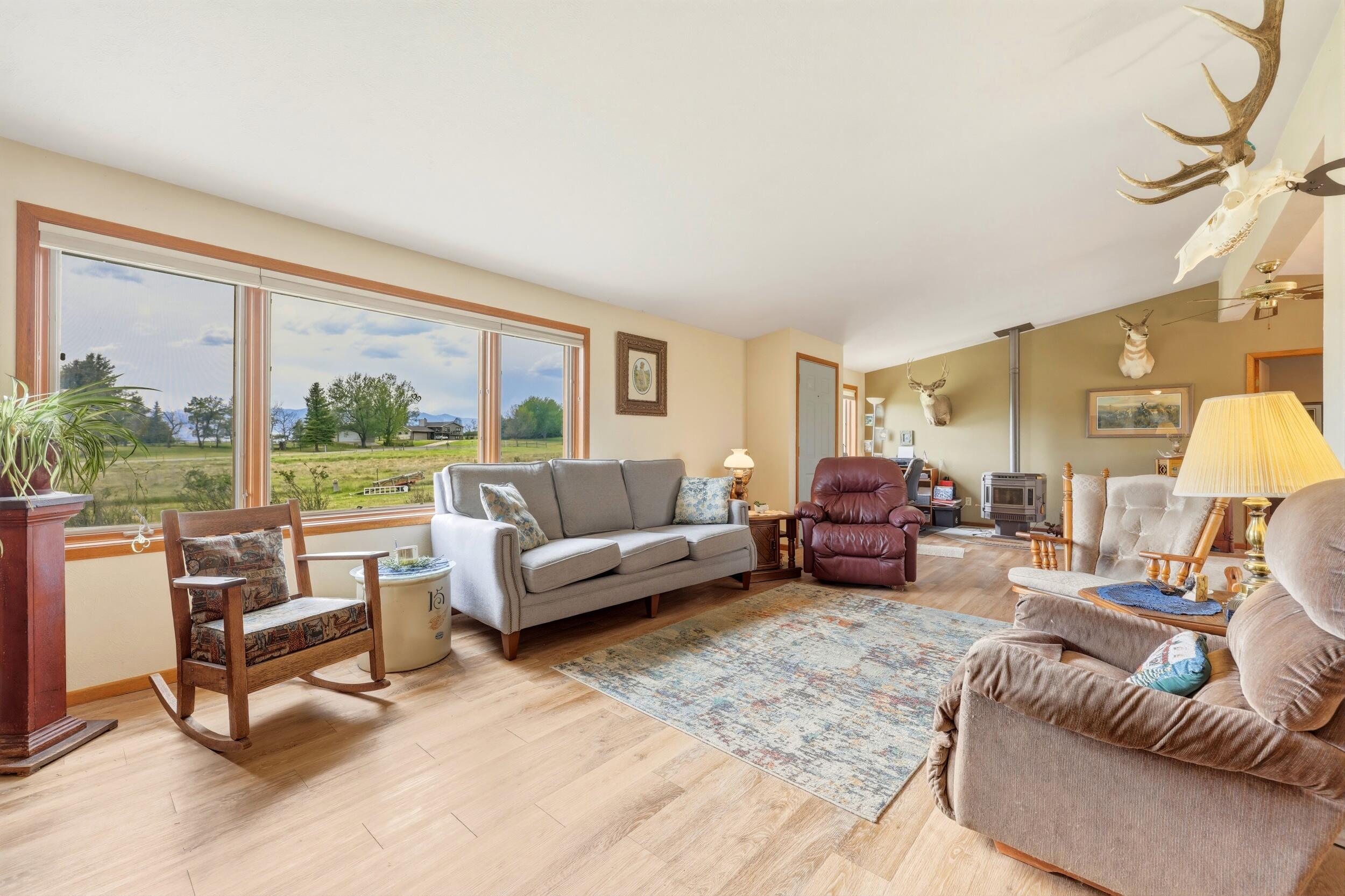1 Pleasant View Lane