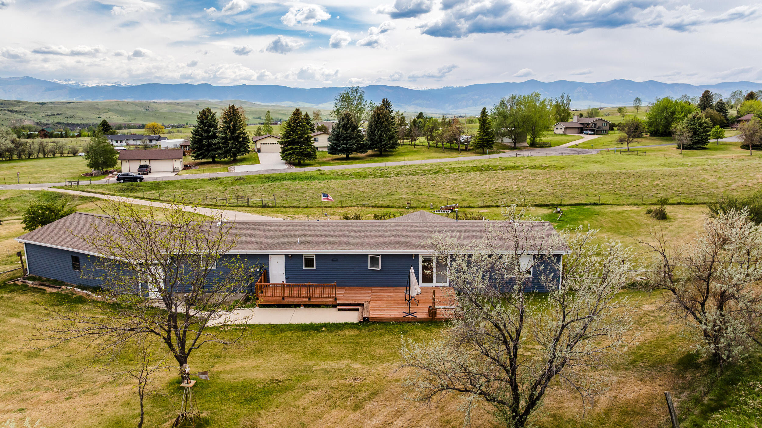 1 Pleasant View Lane