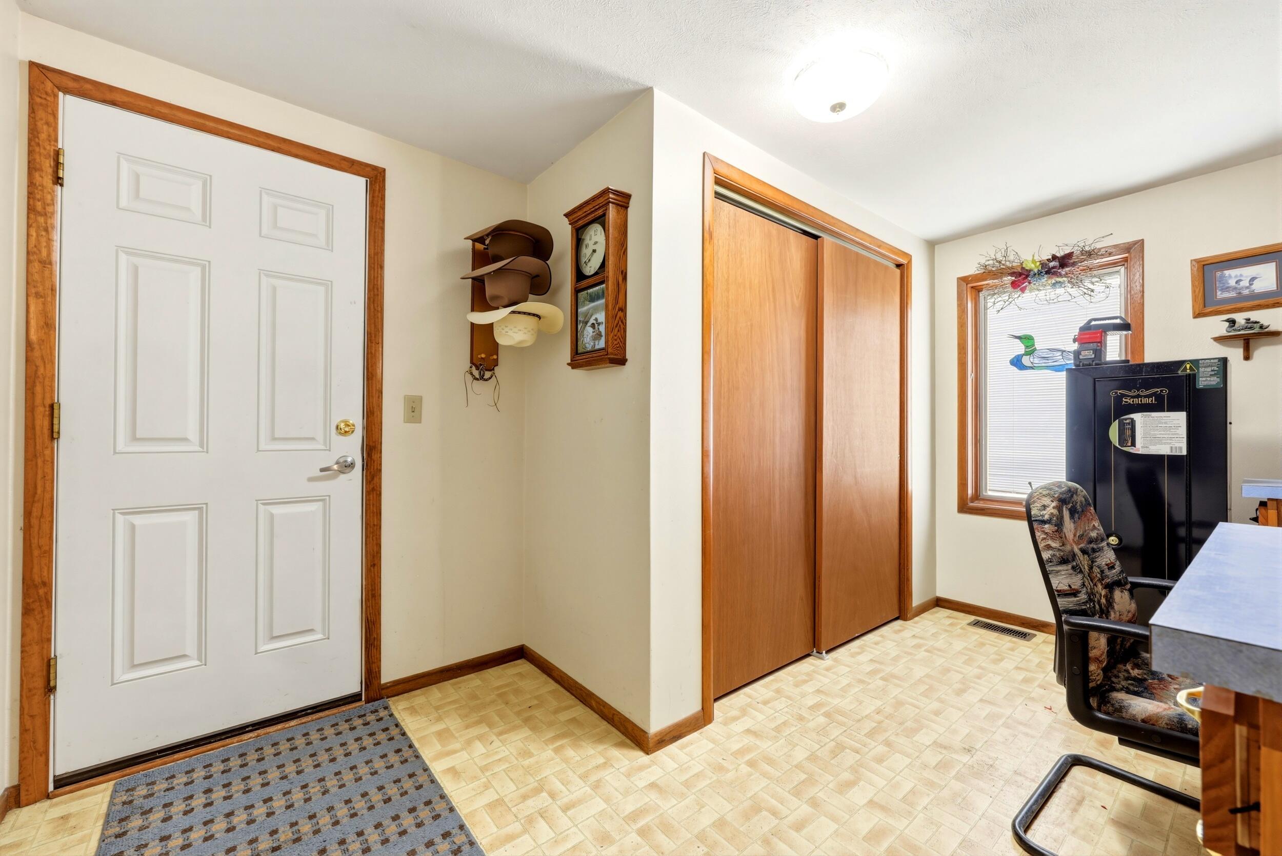 1 Pleasant View Lane