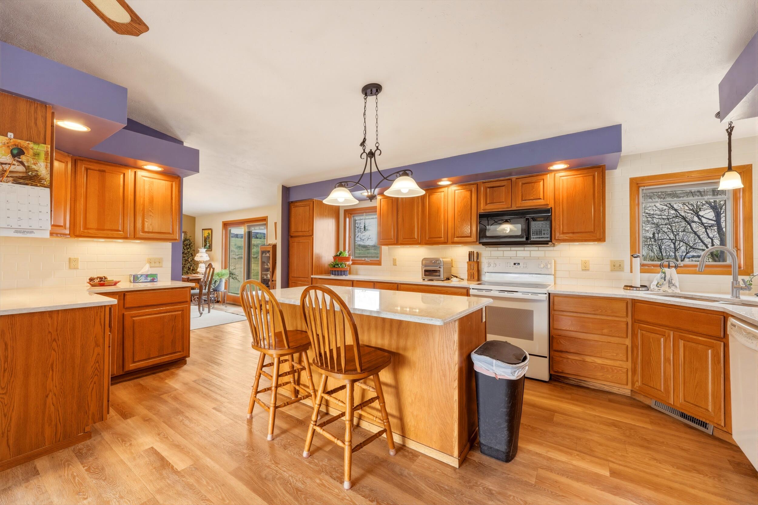 1 Pleasant View Lane