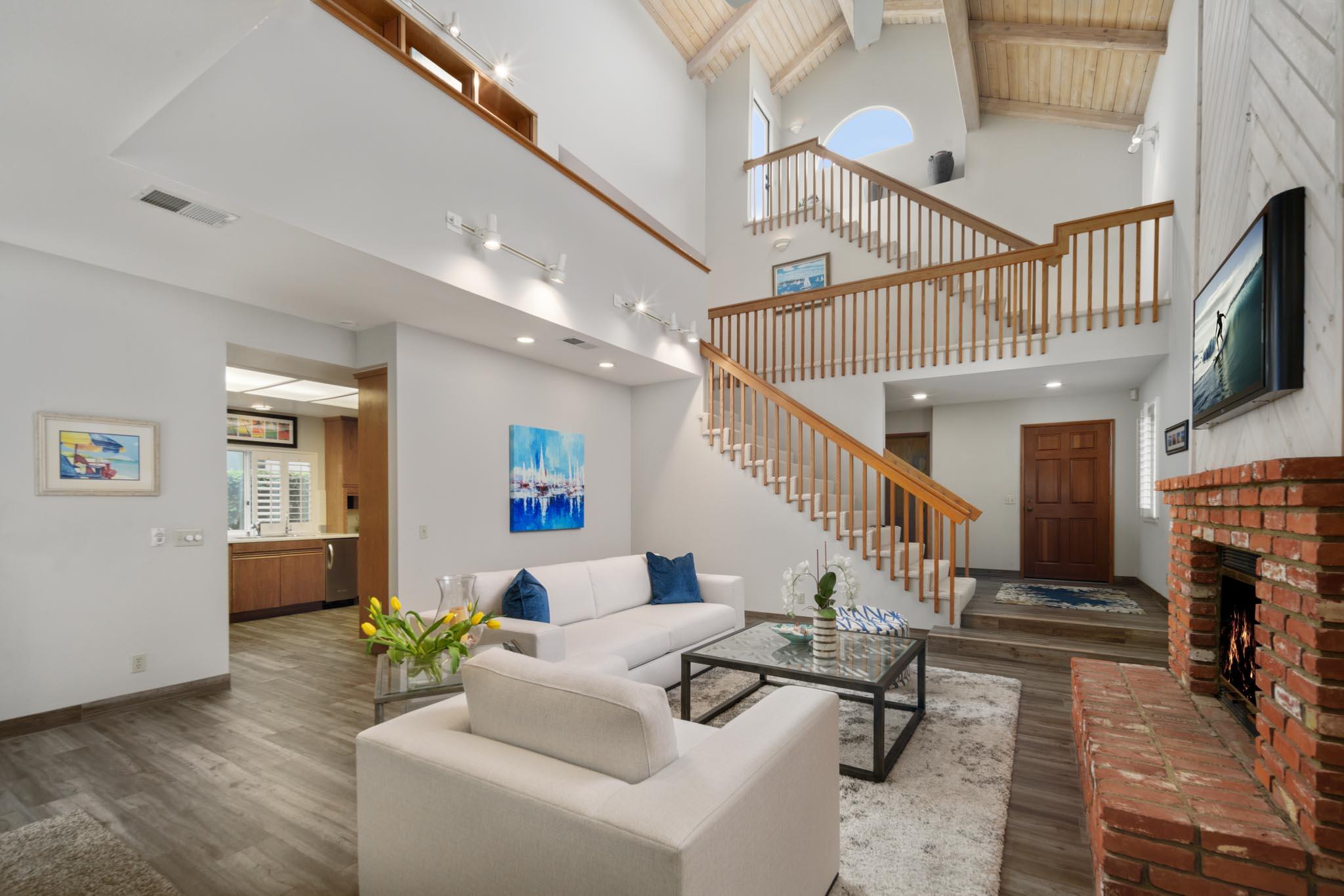 1280 Devon Lane