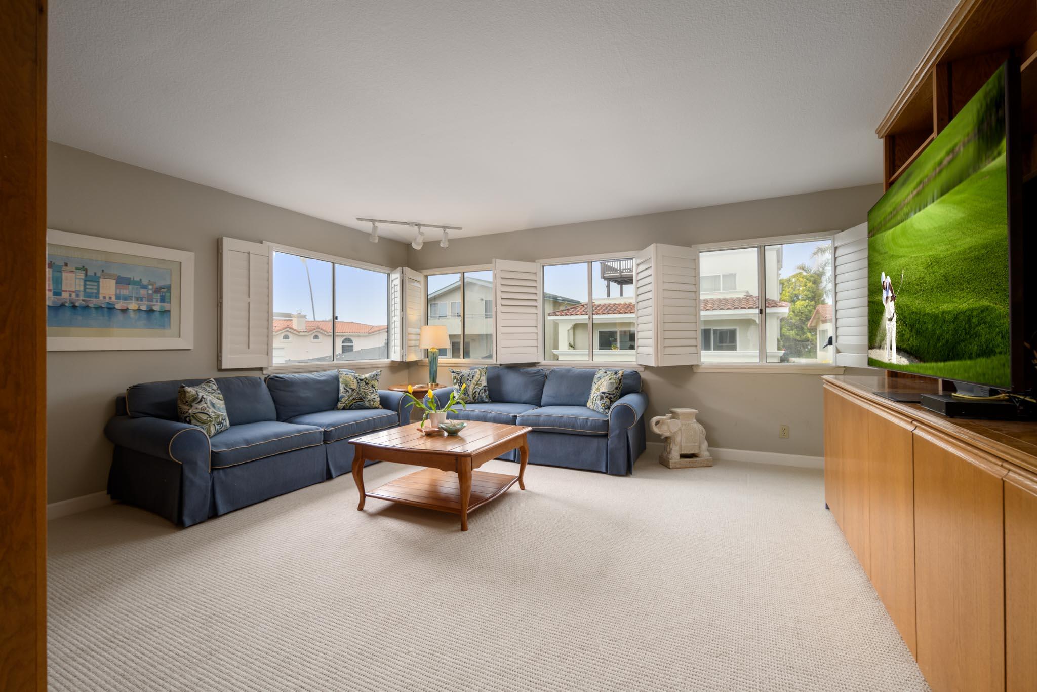 1280 Devon Lane