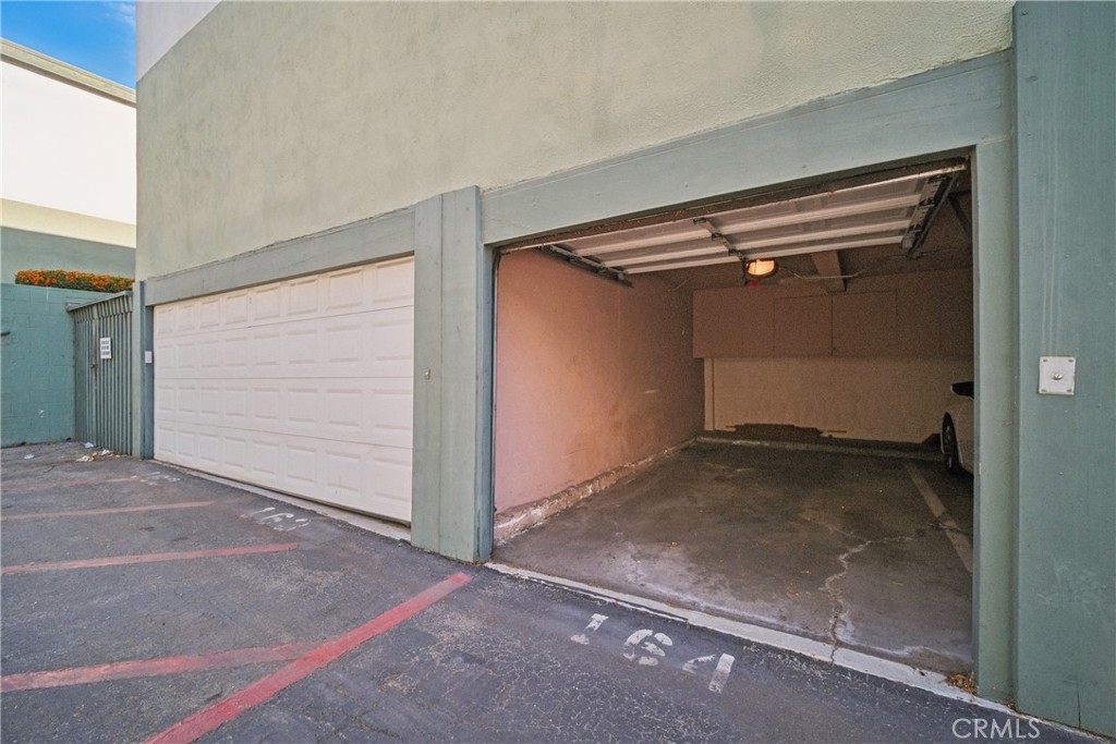 3700 Dean Drive 2703