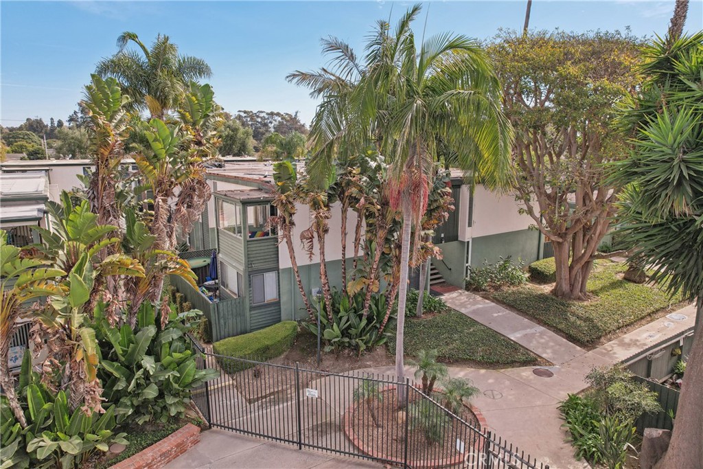 3700 Dean Drive 2703