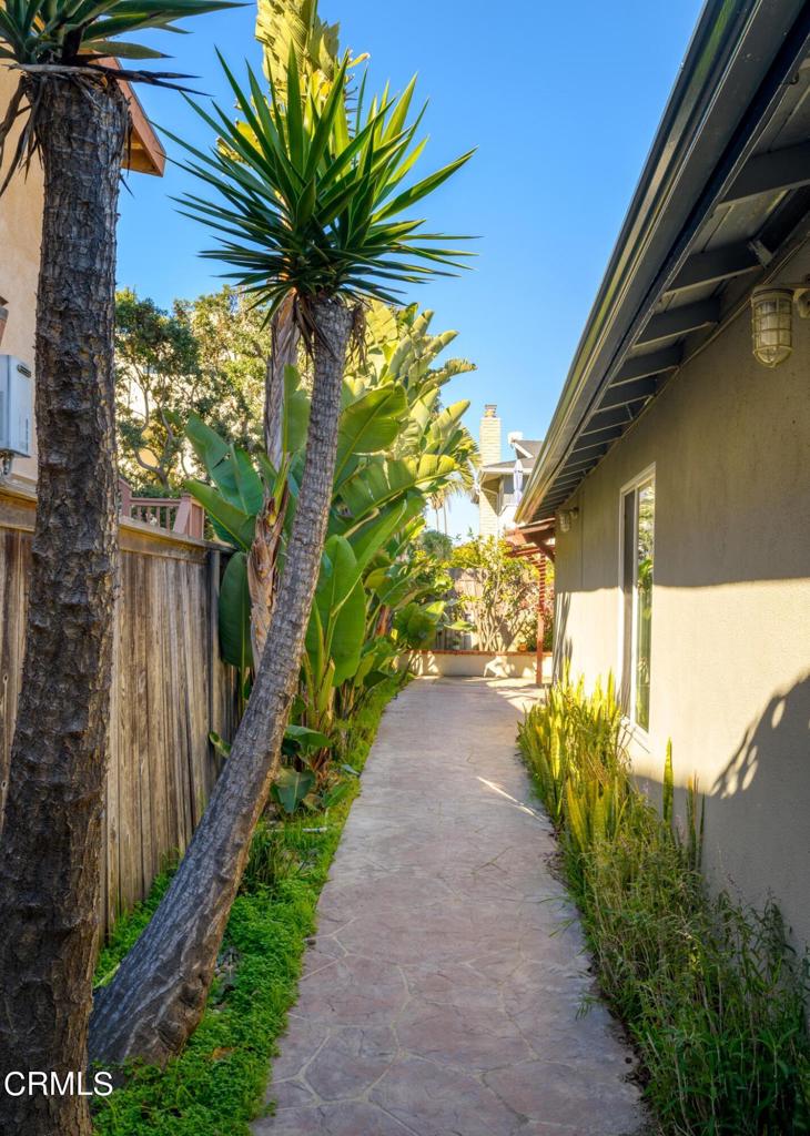 1175 Cornwall Lane