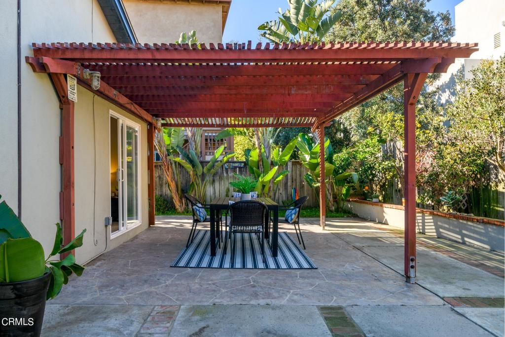 1175 Cornwall Lane