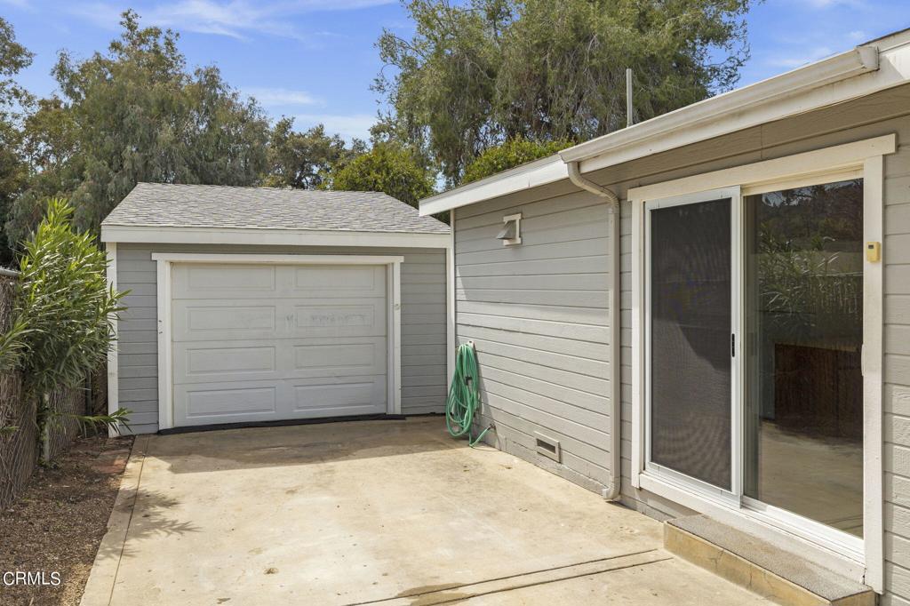 66 W Oak View Avenue