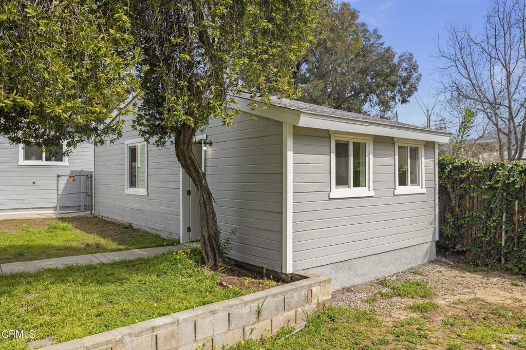66 W Oak View Avenue