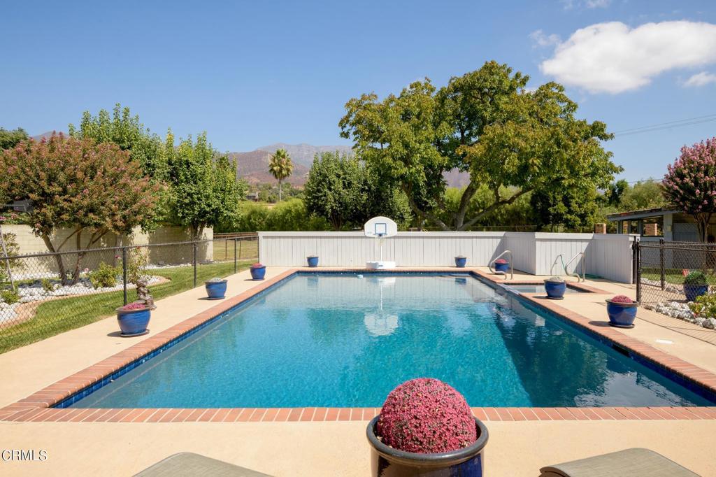 10430 N Ojai Santa Paula Road
