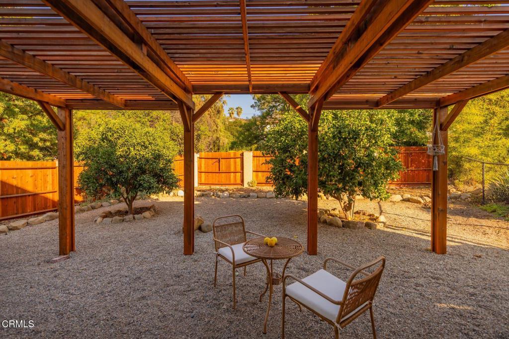 1270 Foothill Road