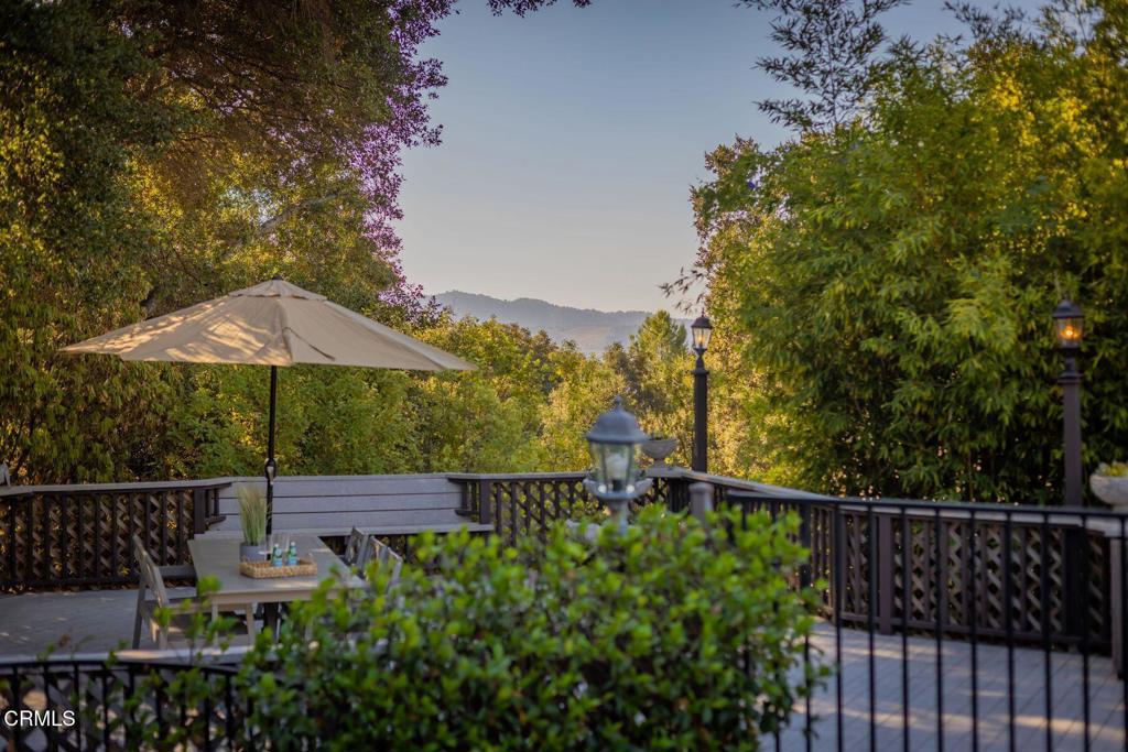 1270 Foothill Road