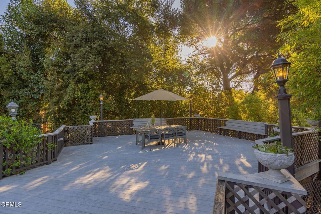 1270 Foothill Road