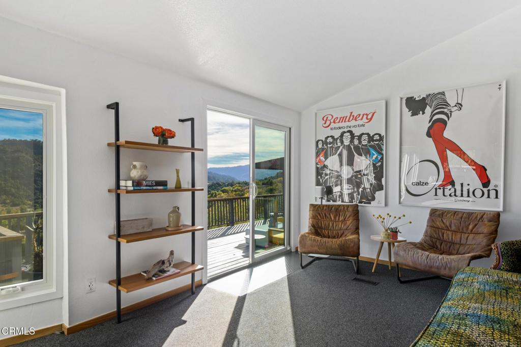 11065 Creek Road
