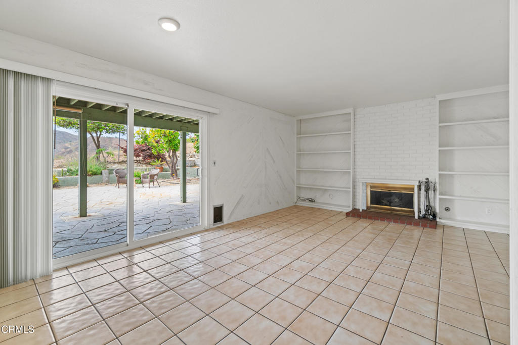 5505 Topa Topa Drive