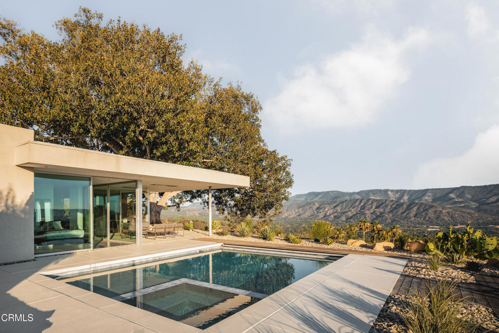 1465 Foothill Road