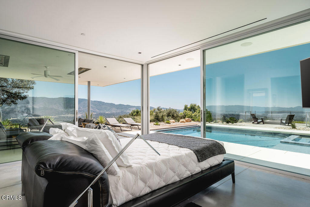 1465 Foothill Road