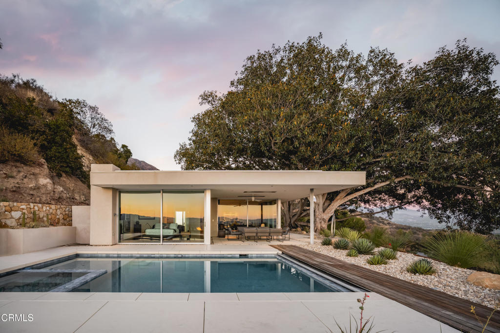 1465 Foothill Road