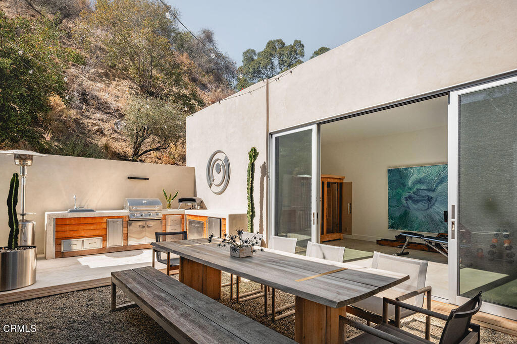 1465 Foothill Road
