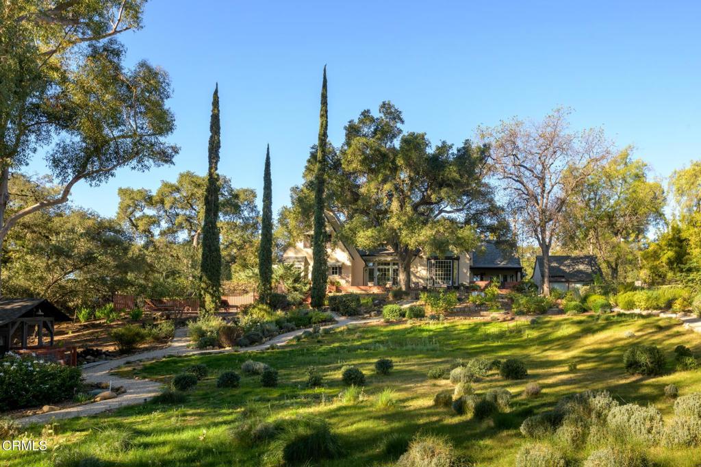 1104 Foothill Road