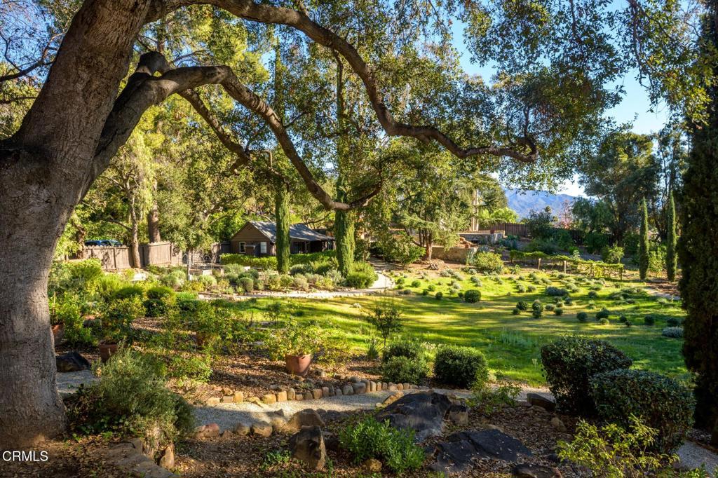 1104 Foothill Road