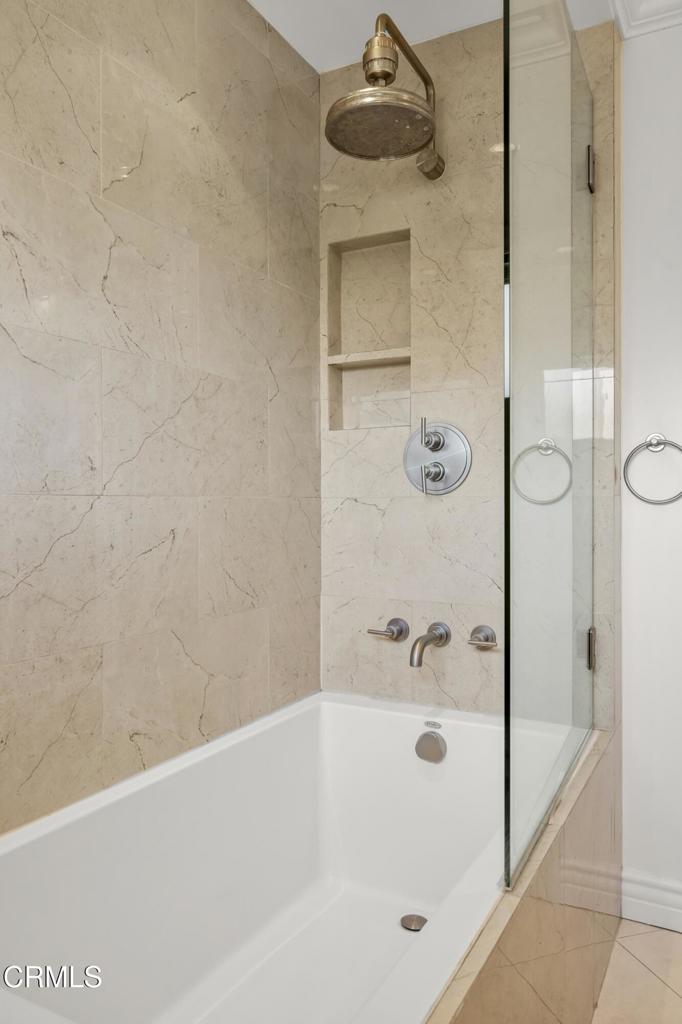 699 County Square Drive 5