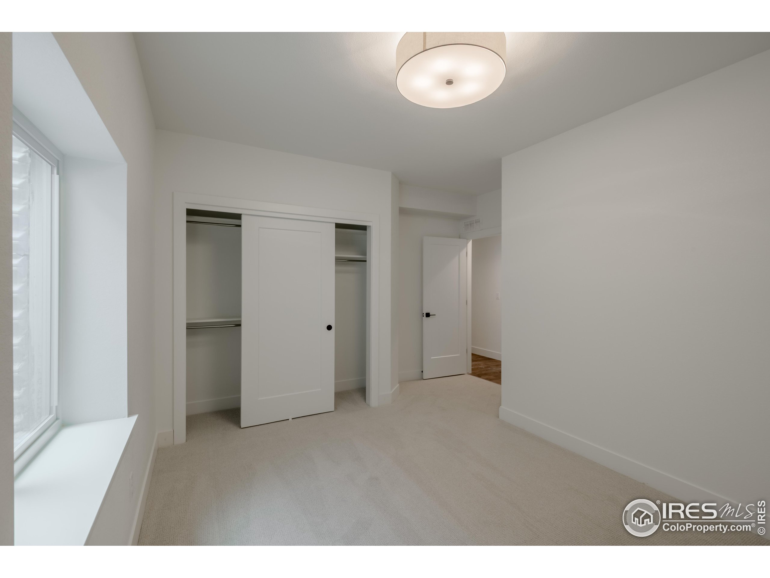 144 Boxwood Dr