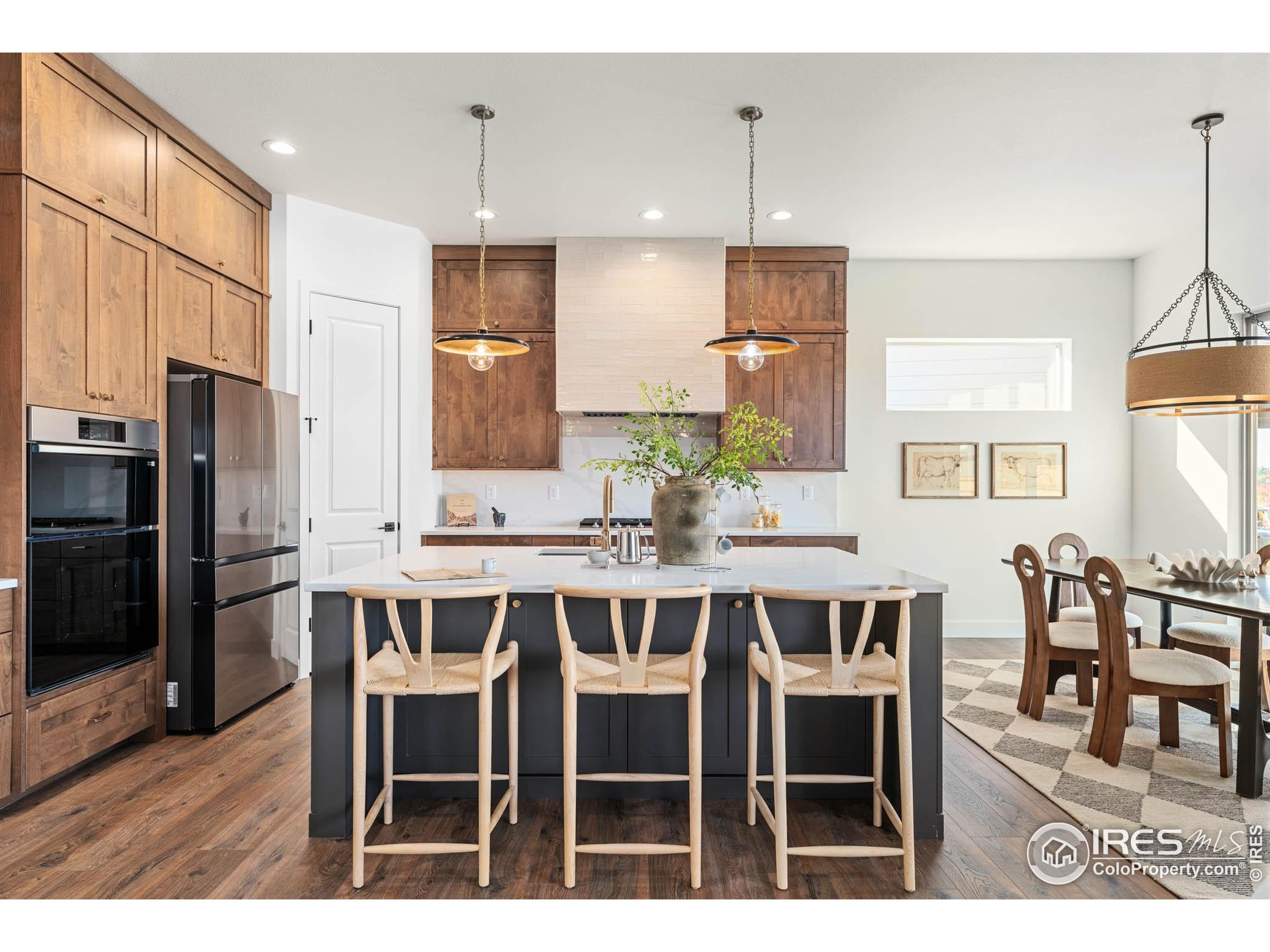 144 Boxwood Dr