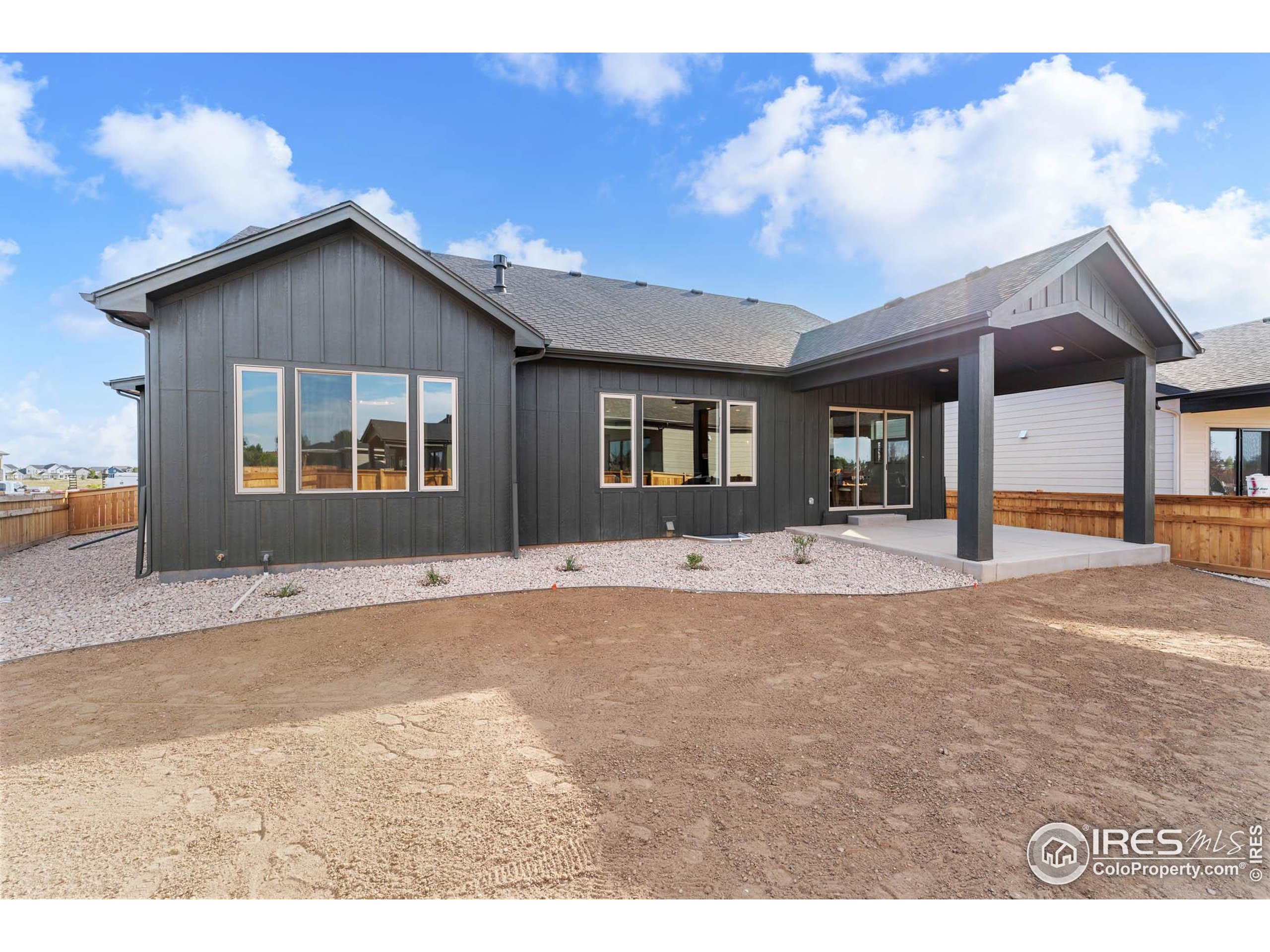 144 Boxwood Dr
