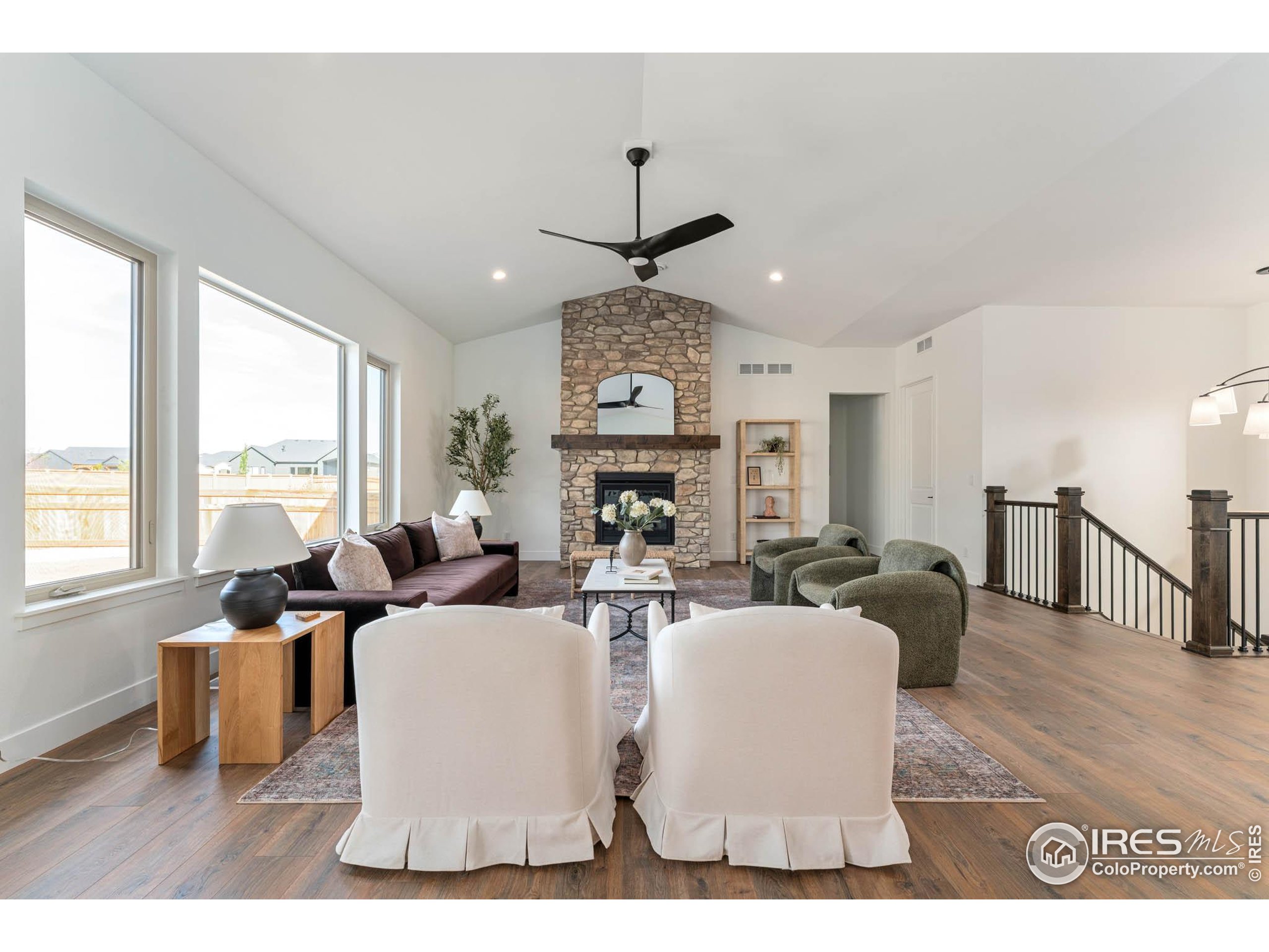 144 Boxwood Dr